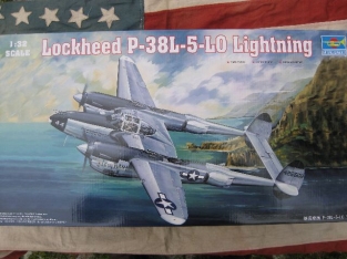 Trumpeter 02227 Lockheed P-38L-5-LO Lightning